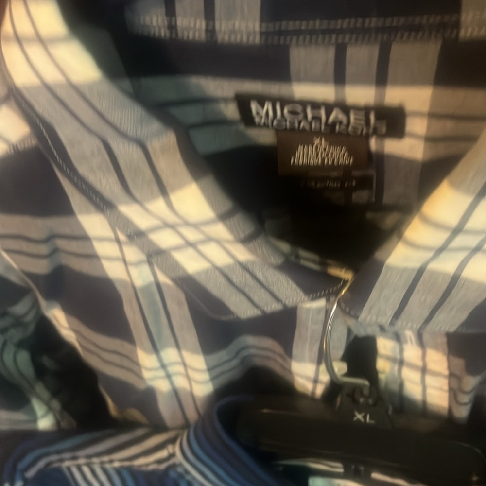 Men's Multi-Color Shirt Collection - Picture 6 of 7